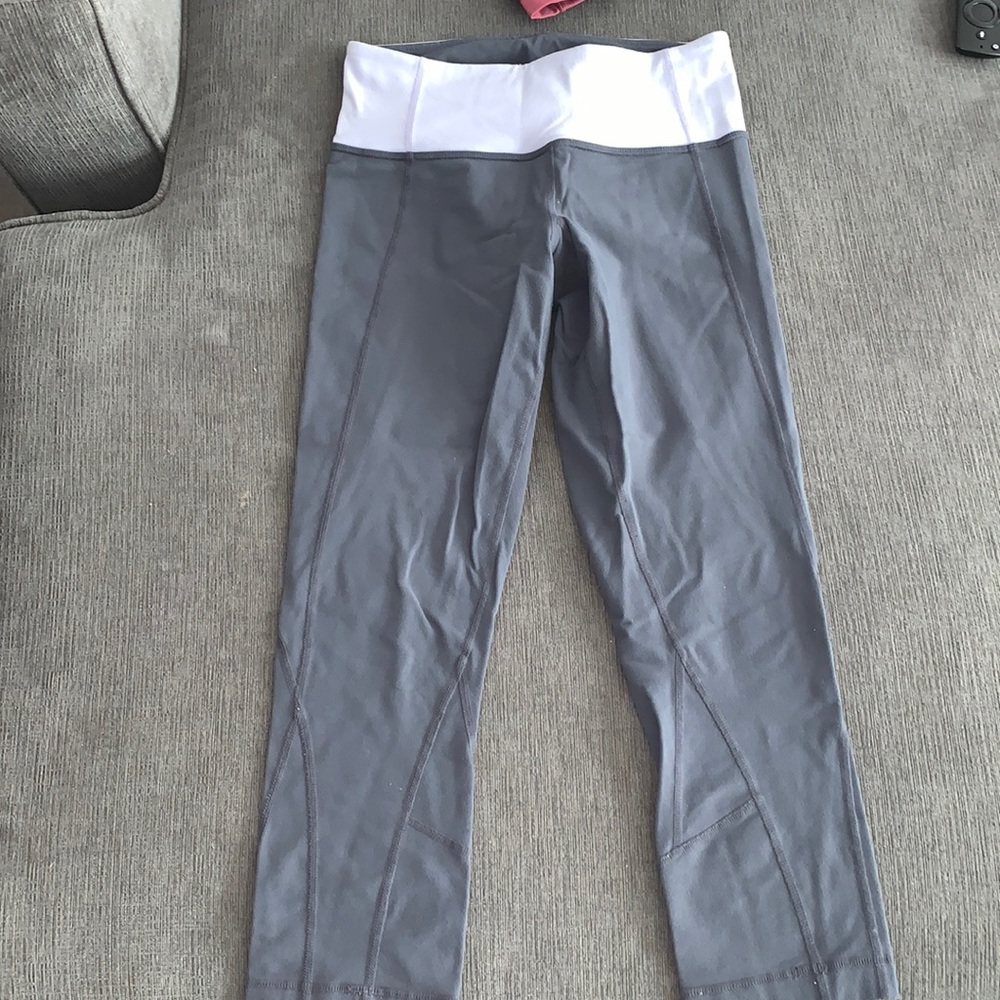 Lululemon dark grey and purple leggings
